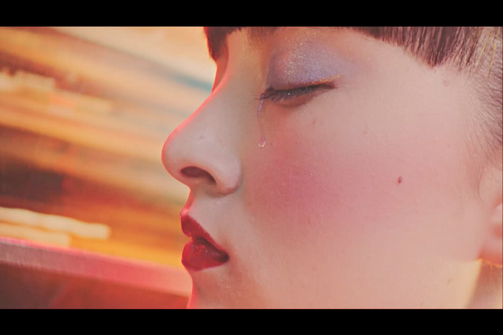 The Party Bus - SHISEIDO - 