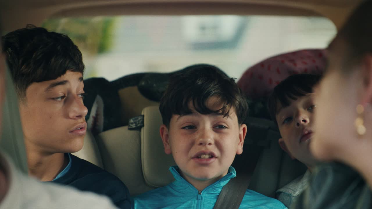 Side Missions - Love Song - McDonald's