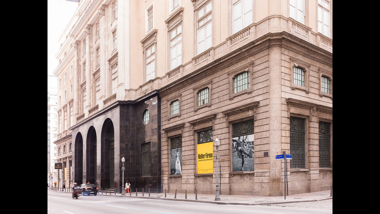 Walter Firmo: no verbo do silêncio a síntese do grito - 2023 - Bloco Gráfico