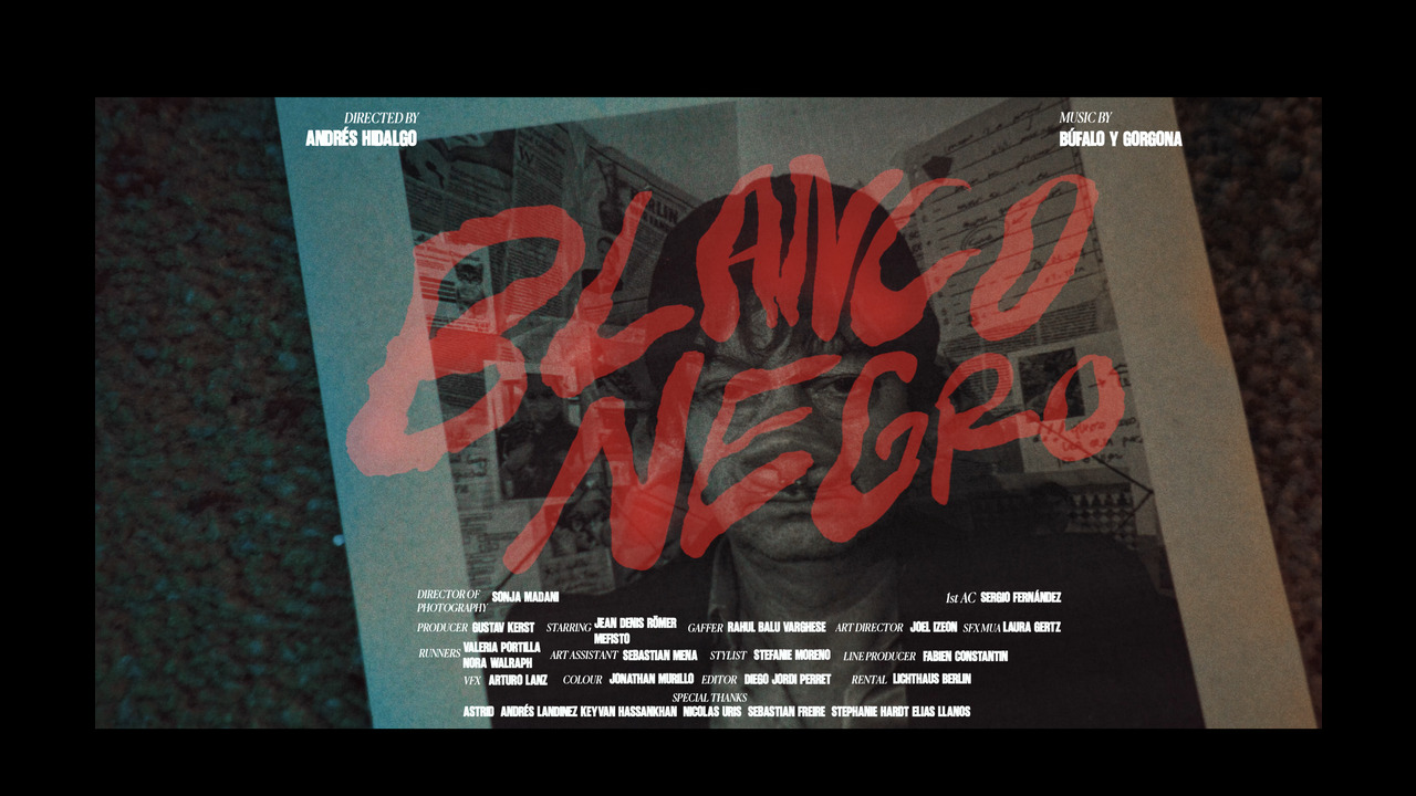 BlancoNegro - La Canguilera Studio - Búfalo y Gorgona