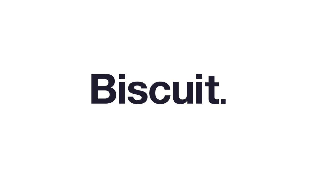 IAMS Presents: Waylon - Biscuit Filmworks x Revolver - We worked with IAMS and Adam&EveDDB to create a giant overweight dog parade balloon, stuck between two buildings enroute to the Chicago thanksgiving parade.
The aim was to raise awareness of dog obesity in the US and promote healthier choices for pet owners.