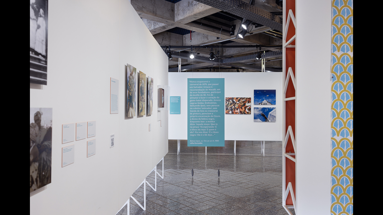 Identidade visual da exposição Lélia em nós: festas populares e amefricanidade - 2024 - Daó + Laryssa Ramos