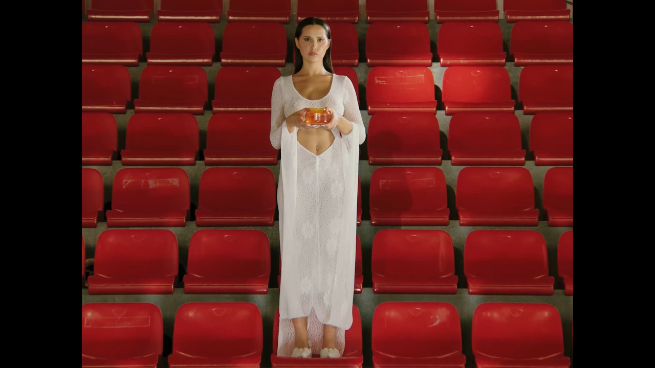 La Piscine | MANON Collection Ete 2024 - Pacifico.tv / Stanisslav - Manon Chemise