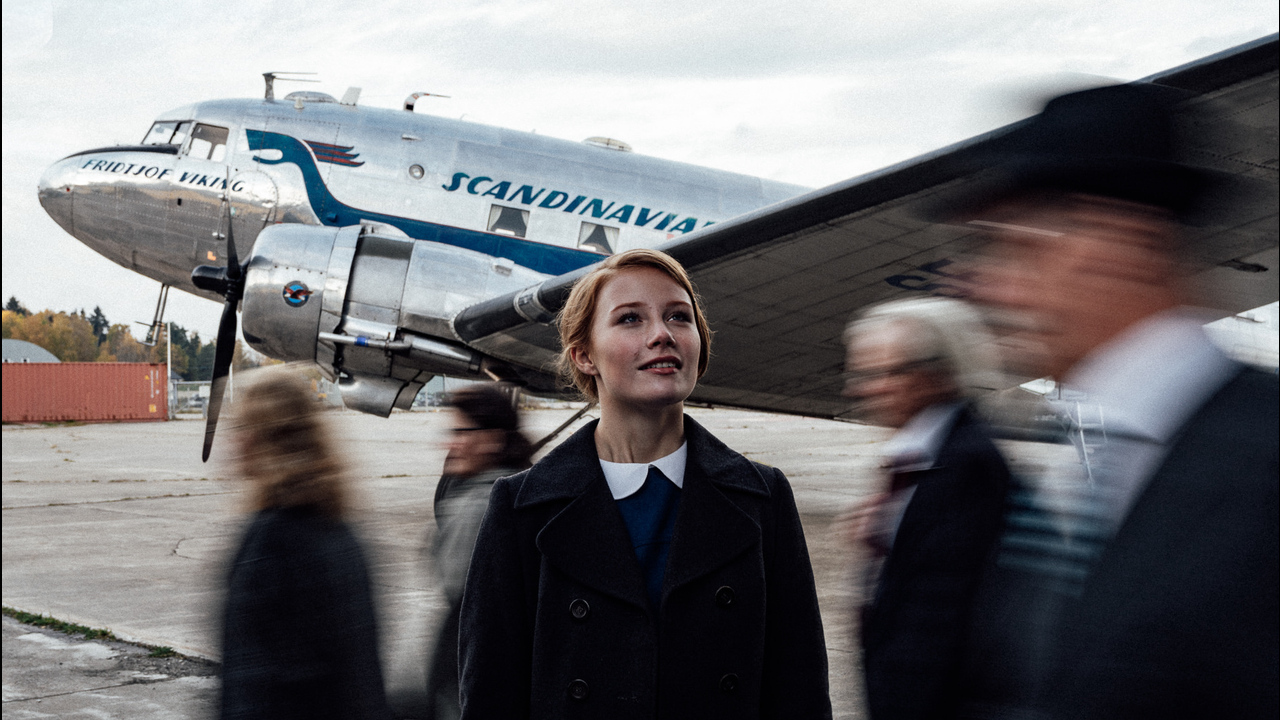 BREAKING GLASS - SCANDINAVIAN AIRLINES - SCANDINAVIAN AIRLINES