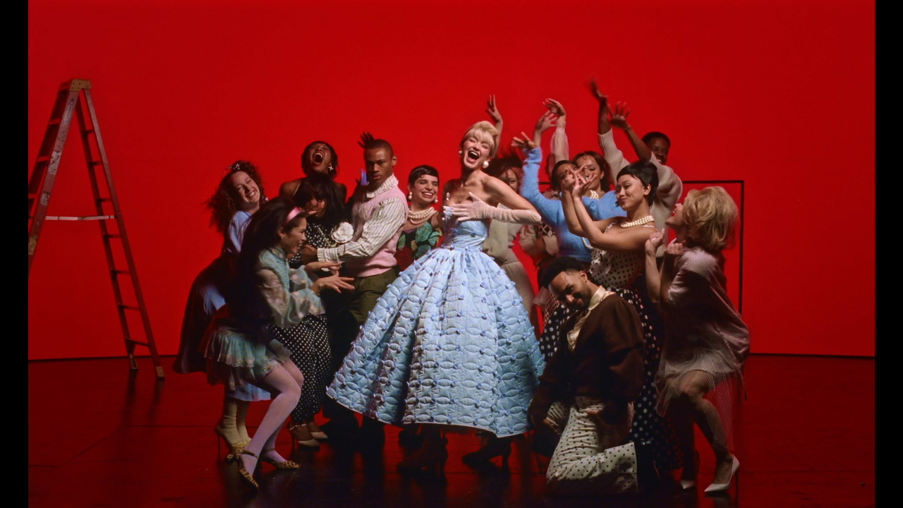 Can’t Stop the Beat - AP Studio - Vogue