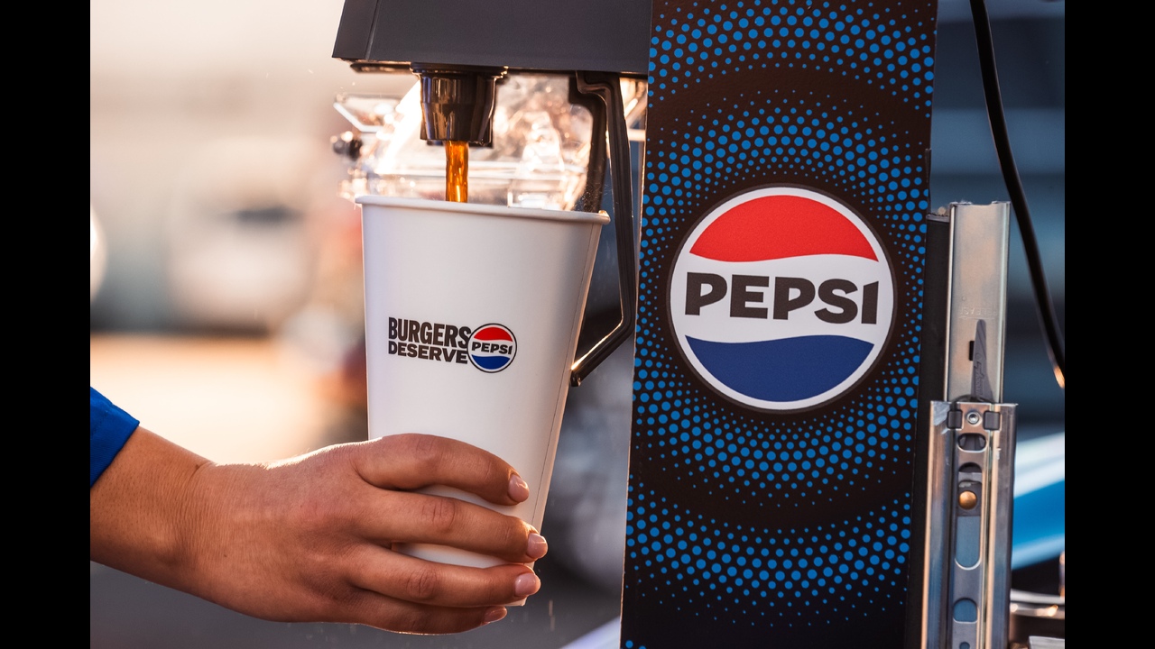 Food Deserves Pepsi - Pepsi - Pepsi