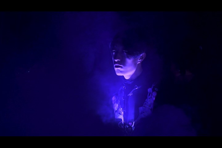 Fashion Nightmare – The night before the show - freelance - REVENANT RV NT