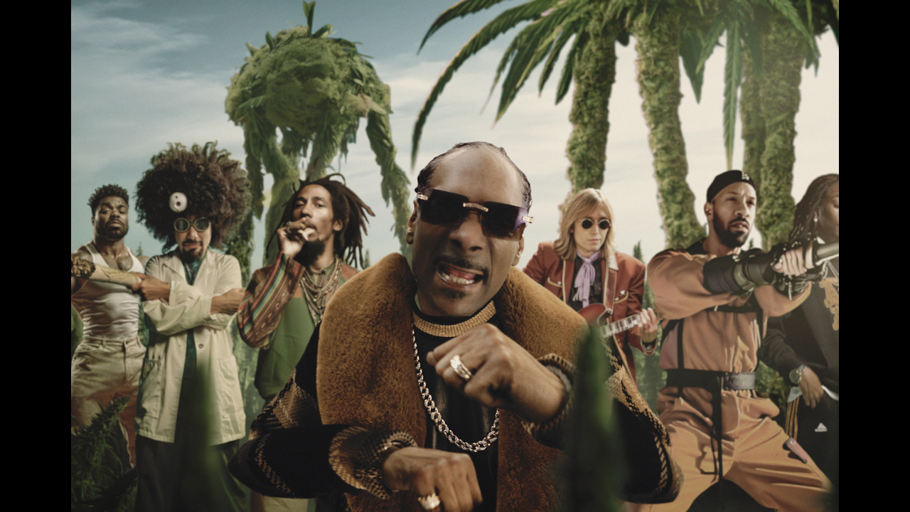 Snoop Dogg 'Last Dance with Mary Jane' - Freenjoy, Psyop - Snoop Dogg, Death Row Records, Aftermath Entertainment, Interscope Records