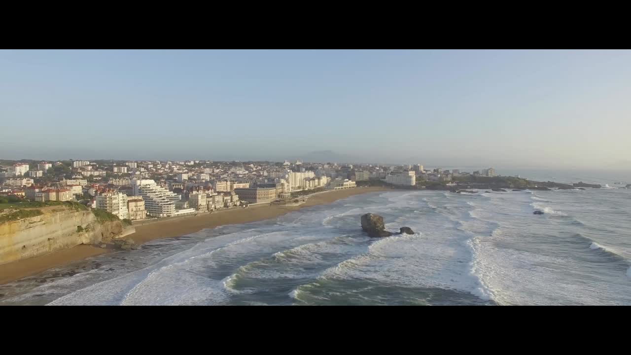 _UNDER_SEA - No Product - SURFRIDER FOUNDATION FRANCE