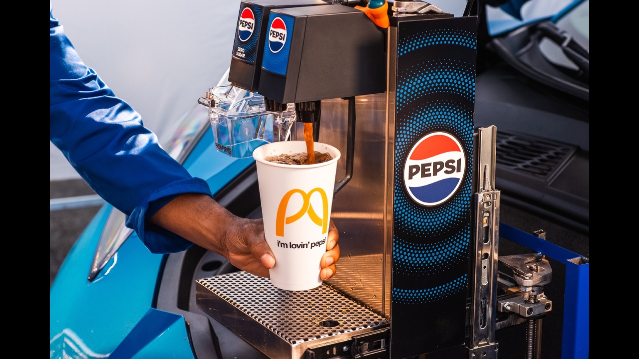 Food Deserves Pepsi - Pepsi - Pepsi | PepsiCo