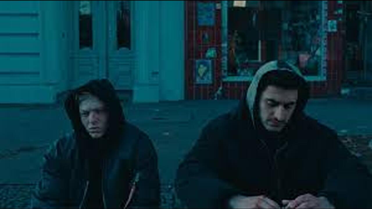 Makko - Litcher Aus - A Bipolar Berlin Production -