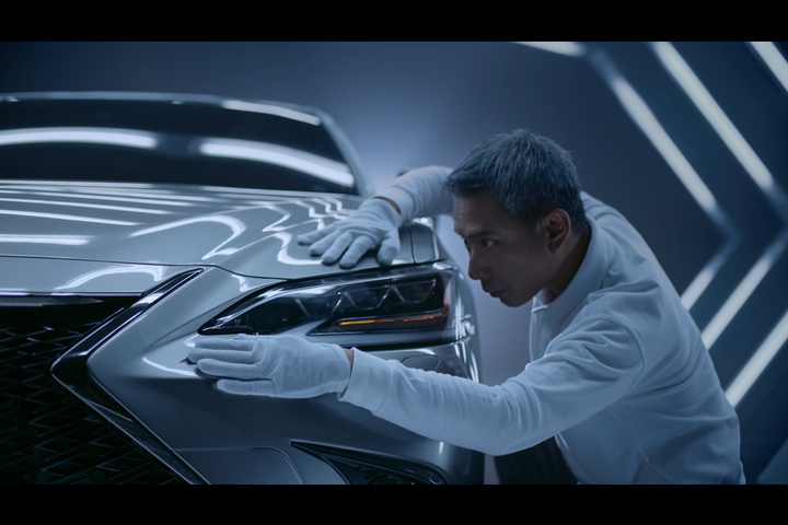 Driven By Intuition - Lexus ES - Lexus ES