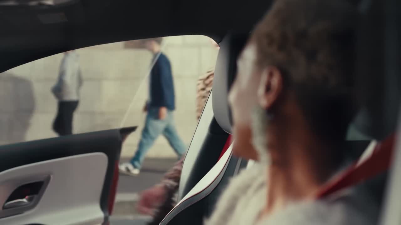 The all-new electric CLA: Class of Its Own. - Iconoclast - Mercedes Benz