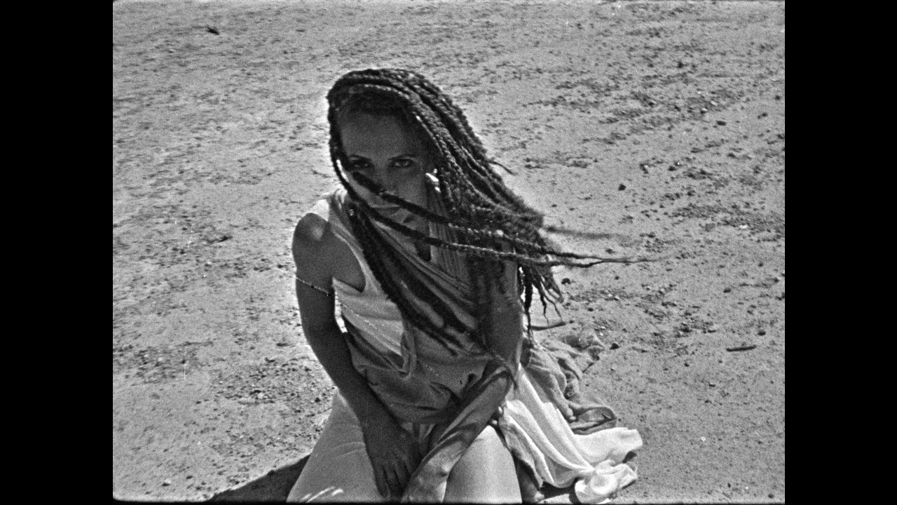 PHENOMENA (AIR) - Carolina Romillo Marín - 
