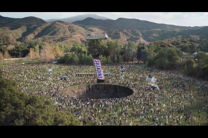 Fix the World - Snickers - Snickers