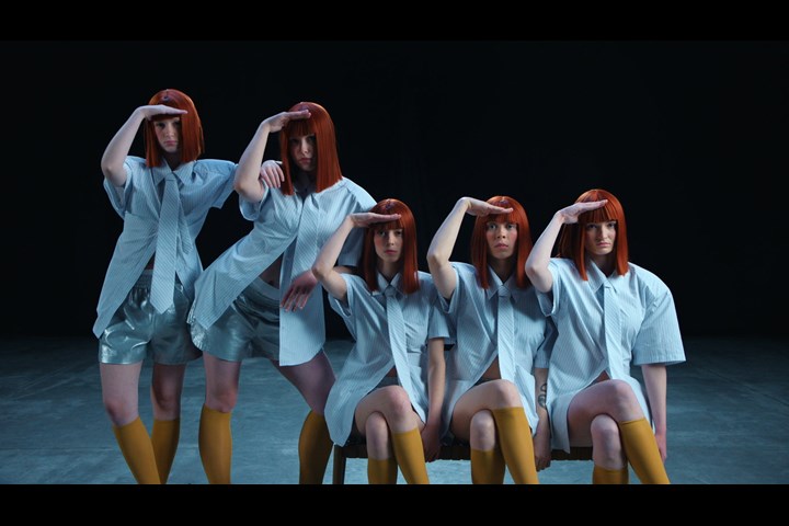 Femina Magna - SIDE Production - GRISANA