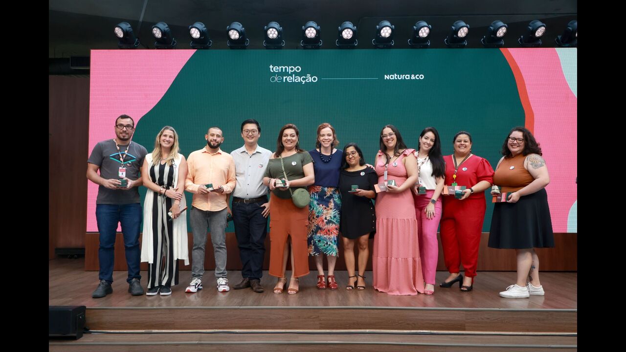 Tempo de relações | Natura - 2021 - Tátil Design