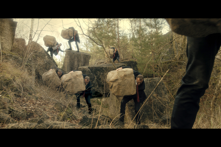 The Shore - SARAH JACQUIER PRODUCTION - Waldskin