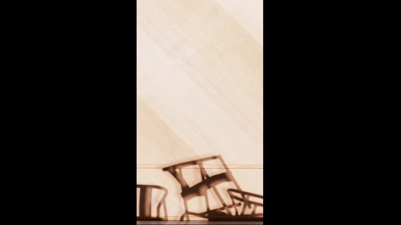 Media.Workout 001 > Interrupted Light - - Media.Work