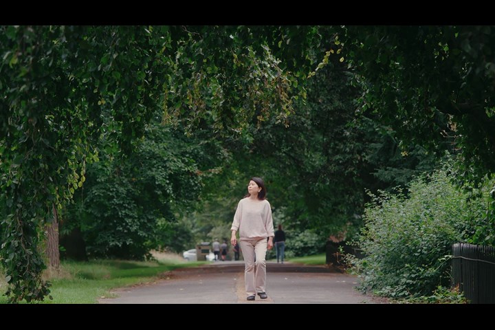 Meet the Artist: Hitomi Hosono - Miguel Luis - TEFAF