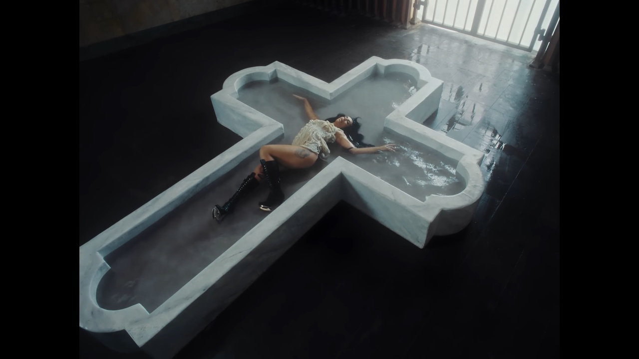 Messiah - DRAMA - Sevdaliza