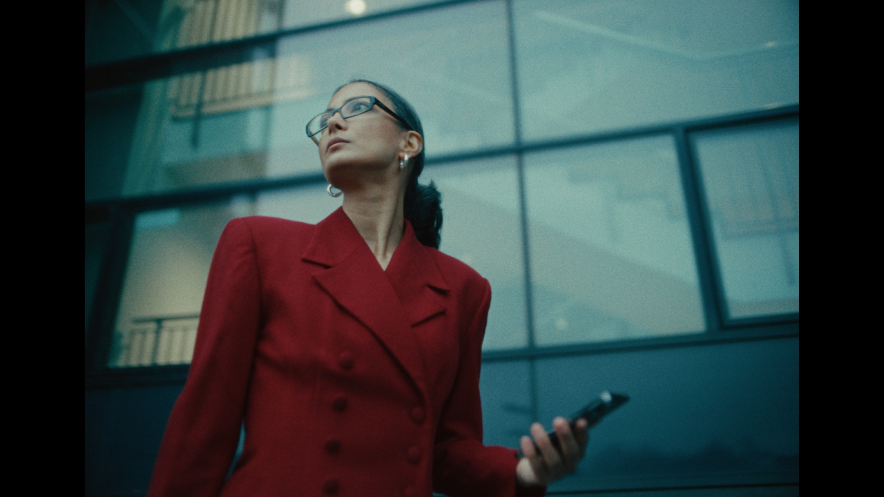 WEIGHTLESS WARDROBE - Dresen & Heinrichs - 