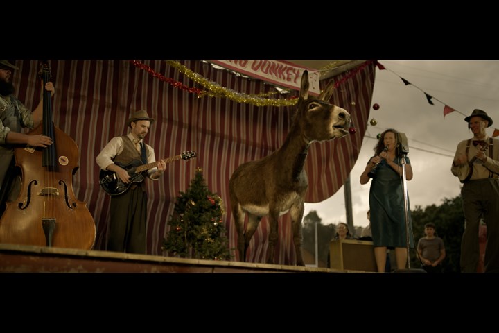 Donkey - Revolver - Revolver