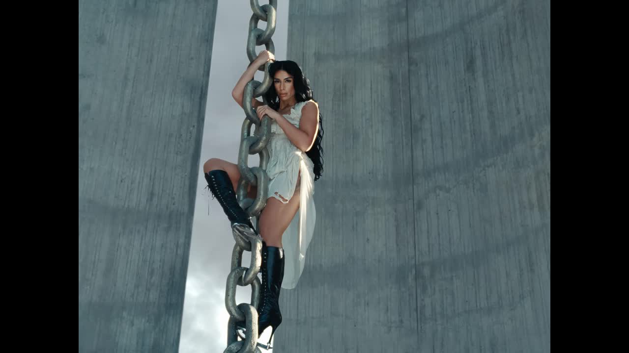 Messiah - DRAMA - Sevdaliza