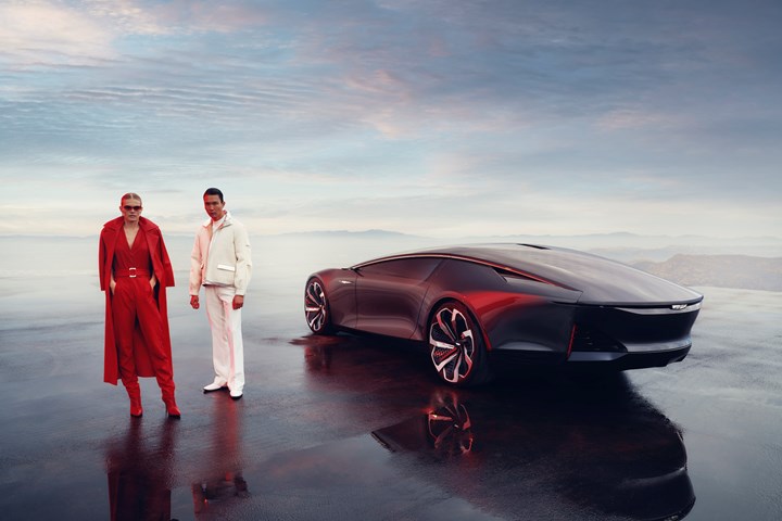 CADILLAC - BE ICONIC - HI, I’M ROGER, INC. & L.A. CREATIVE TEAM - CADILLAC