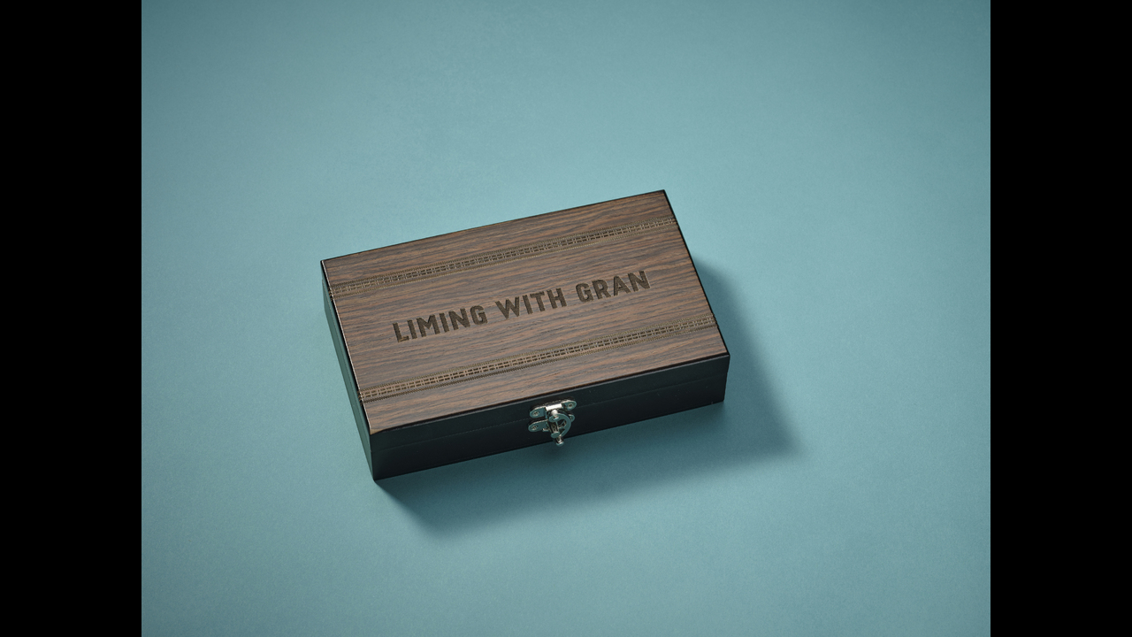 Liming with Gran - a bespoke dominoes game - Genomics England & Cambridge University