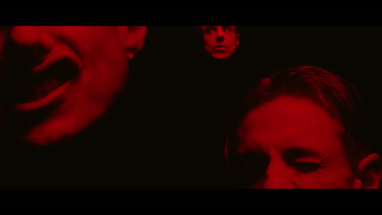 gossip - Stink - Confidence Man & JADE