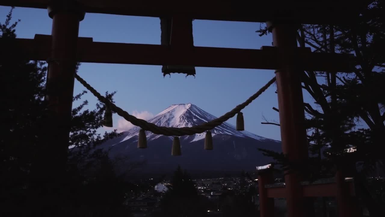 A Masterpiece of Japanese Harmony - Whisky - Hibiki