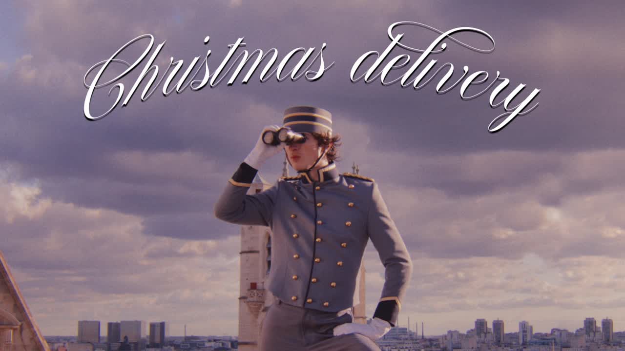 Christmas Delivery - Diagonal11 - Yves Salomon