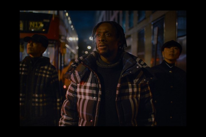 Night Creatures - Outerwear 2022 - Burberry