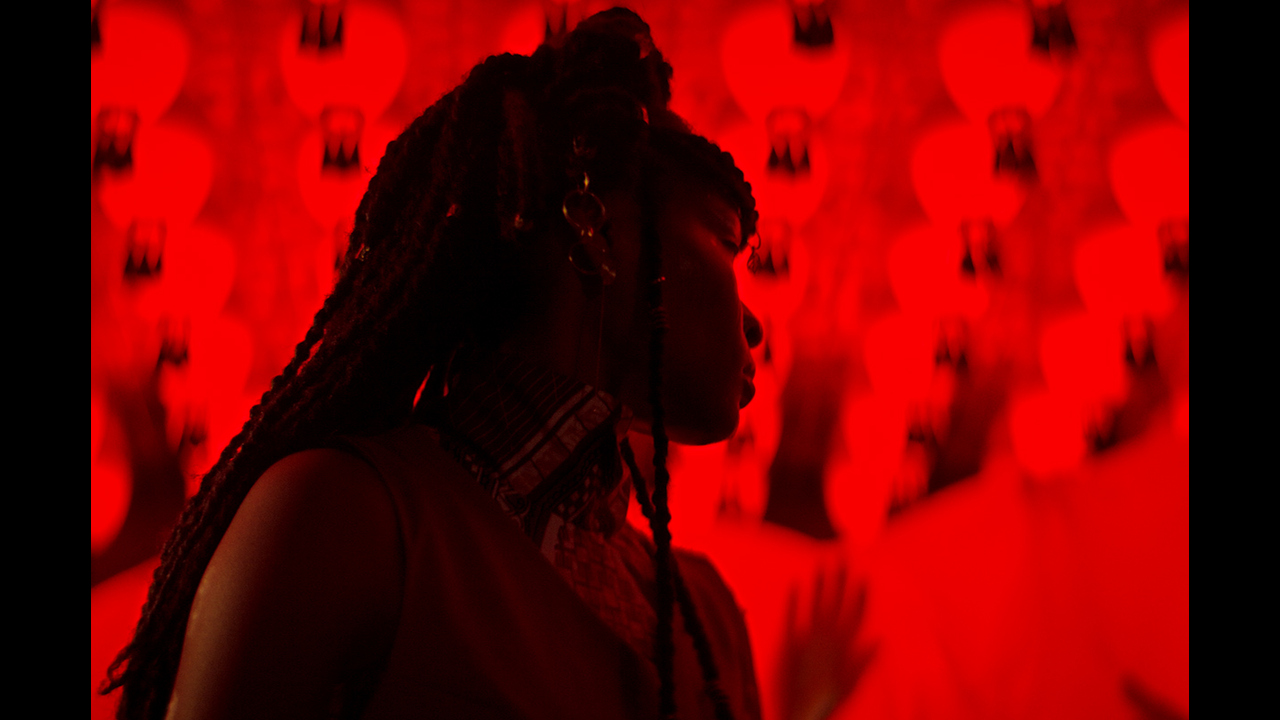 BLACK CHINA - CROSS CULTRUE.WORLD - framestrike GmbH