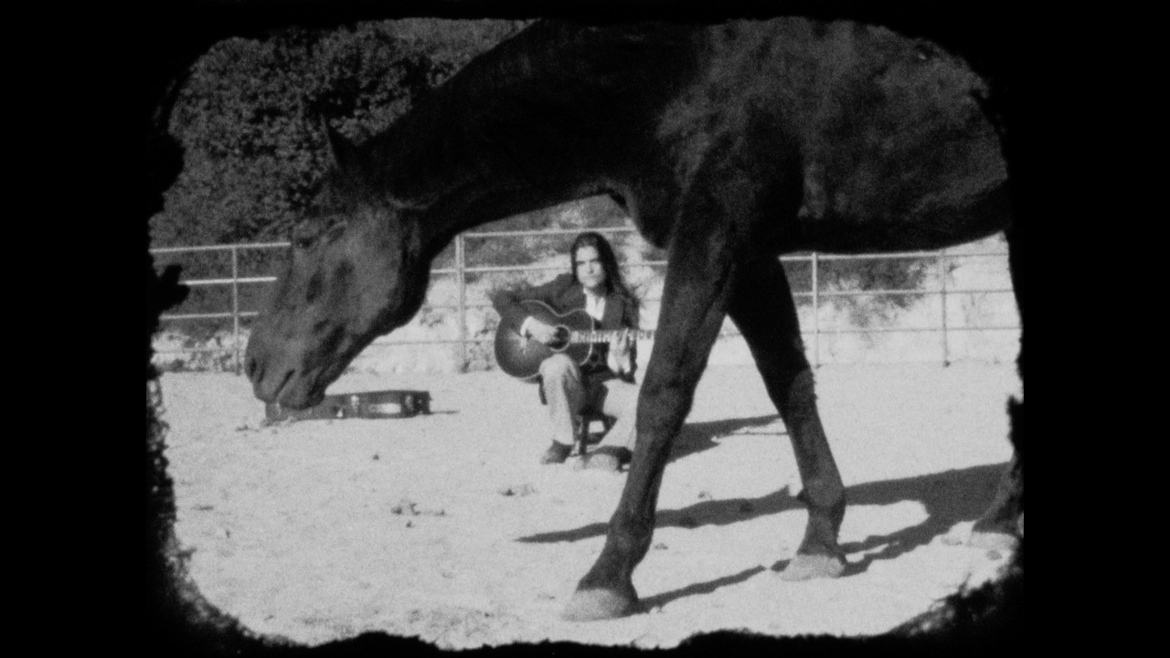 El Futuro Casi Está Aquí - Laura G. Escribano - Erin Memento