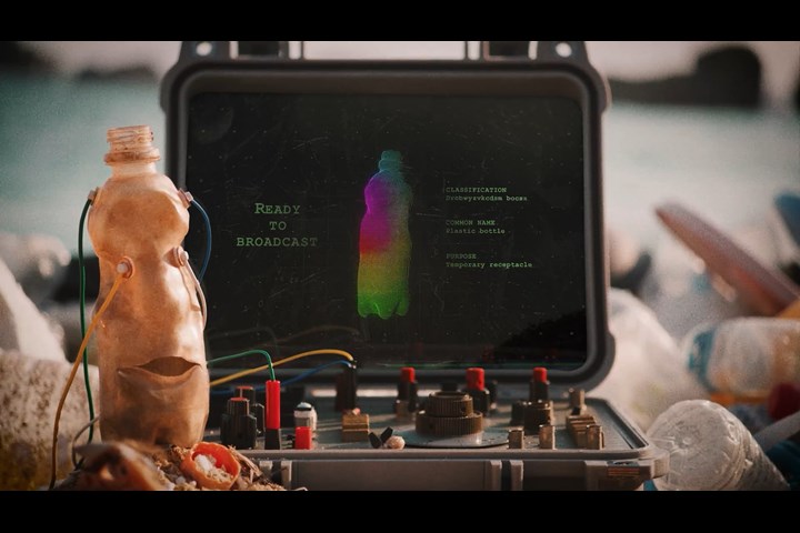 Signals: Plastic Must Die - Mt. MELVIL -