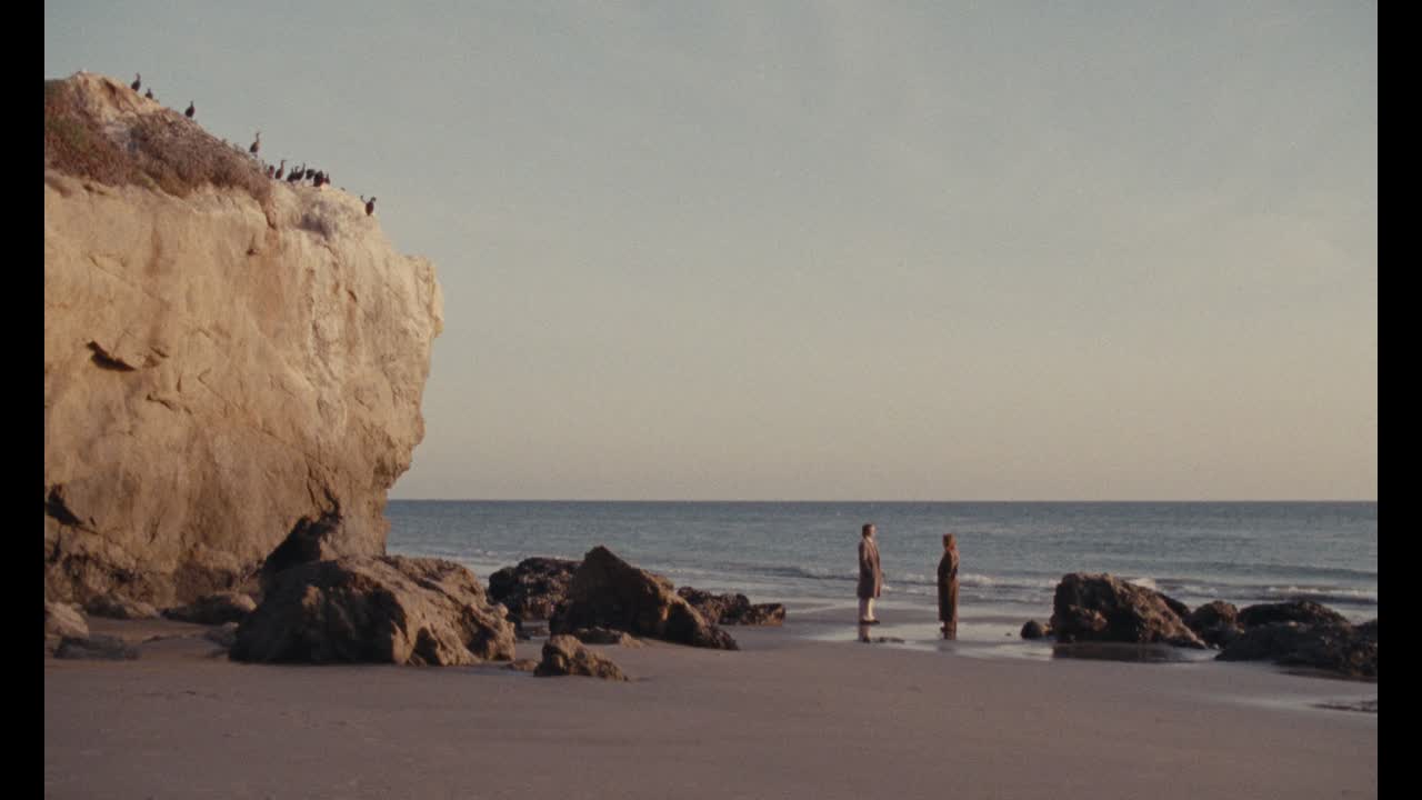 RIMOWA - Begin Again - DTN FILMS - RIMOWA