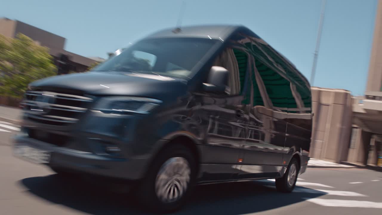 Mercedes Benz Sprinter - SOUP FILM - Mercedes Benz