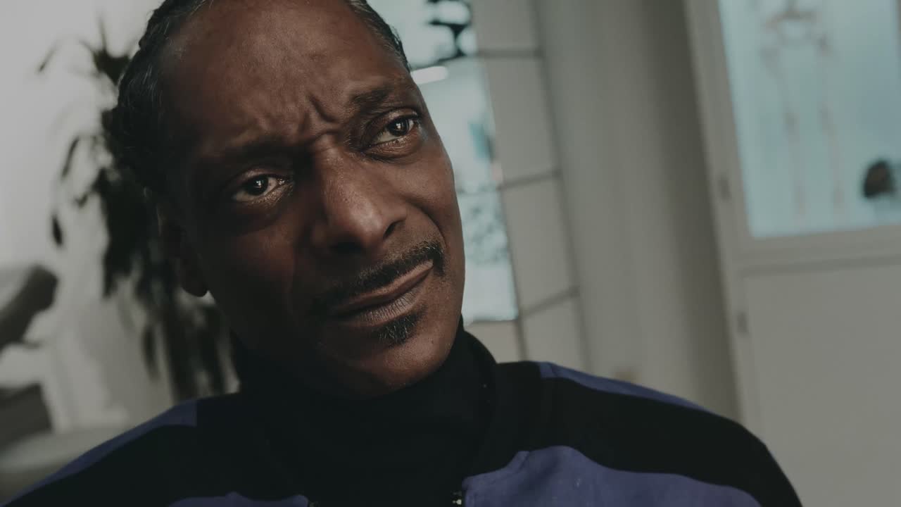 Snoop Dogg 'Last Dance with Mary Jane' - Freenjoy, Psyop - Snoop Dogg, Death Row Records, Aftermath Entertainment, Interscope Records