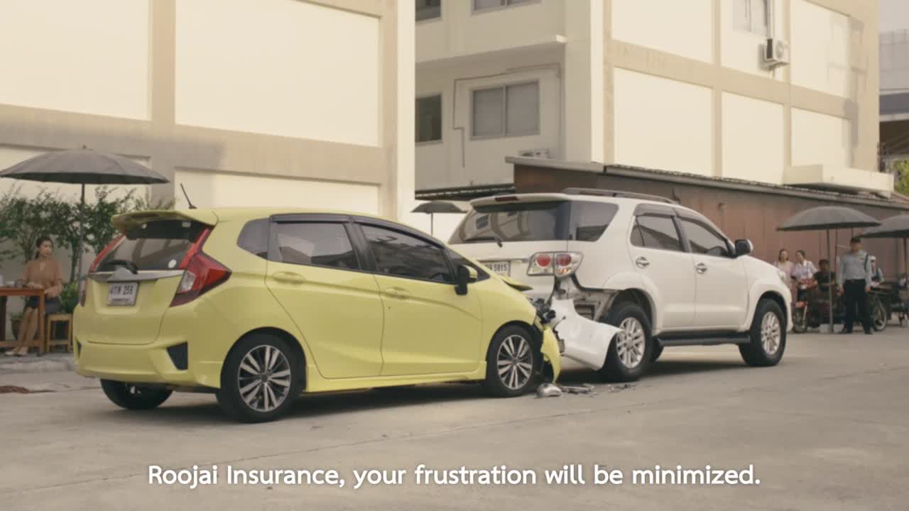 Uncle and Auntie - Roojai Online Insurance - Roojai