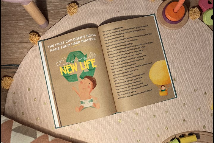 Lino's New Life - Diapers - Pampers