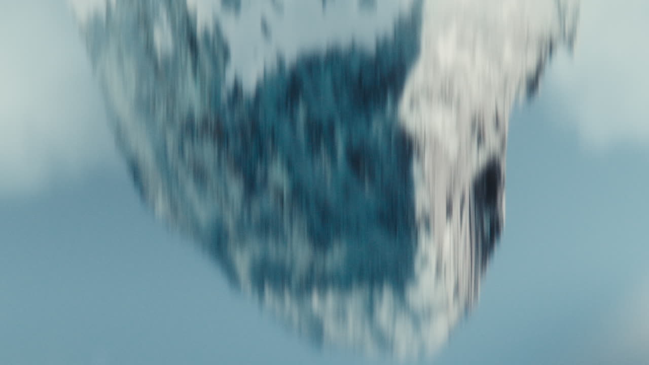 Trink still. Lebe Laut. - Marty–Trezzini - Valais Mineral