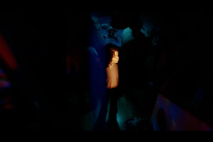 Mind / Bell by Moa Wiking - Bleck Film / Bleck Out - Mind