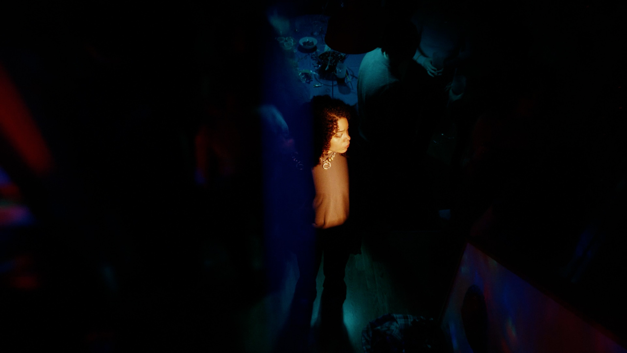Mind / Bell by Moa Wiking - Bleck Film / Bleck Out - Mind