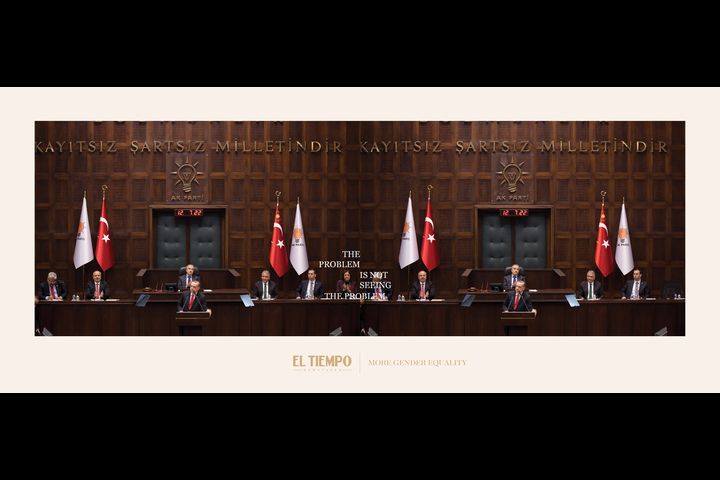 The Invisible Women - - El Tiempo Newspaper