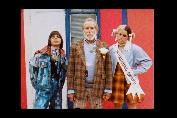 'AN ODE TO TEENAGEHOOD (AND DYSFUNCTIONAL FAMILIES)' - INDEPENDENT - Charles Jeffrey Loverboy, Miu Miu, Natasha Zinko, Richard Quinn, Toga, +++