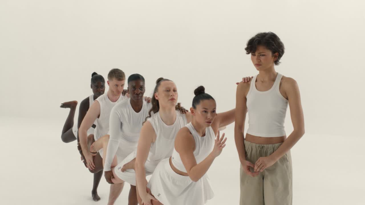 Shape of Dreams - Sportswear - On Running
