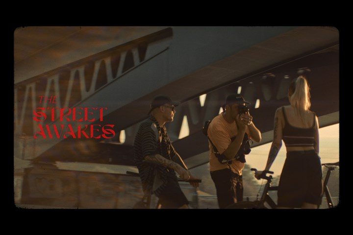 The Street Awakes - Bengala Films -