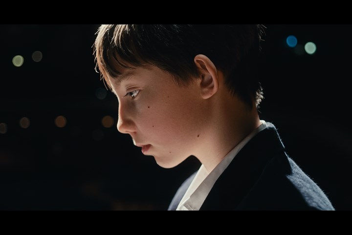 KEY MOMENT - Filmakademie Baden-Württemberg GmbH / MSB-FILMS - Steinway & Sons